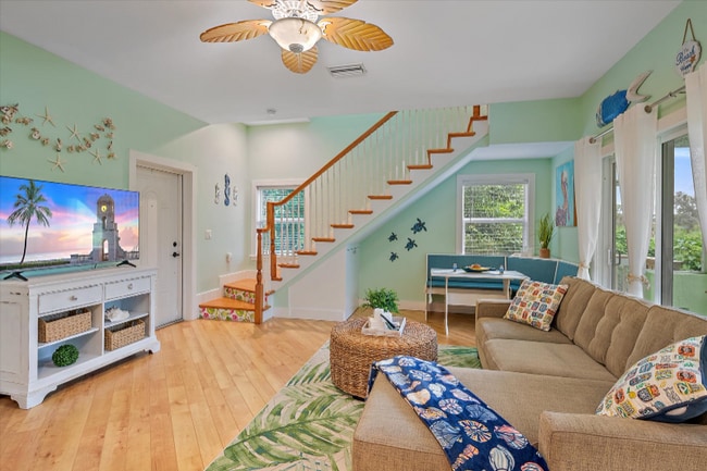 Building Photo - 3636 Roslyn Rd