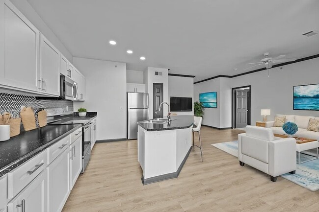 Foto del edificio - 7828 Pat Booker Rd