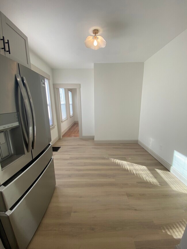 Foto del edificio - 337 Fairview Ave