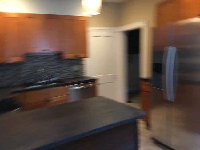 Building Photo - 275 Fayette St