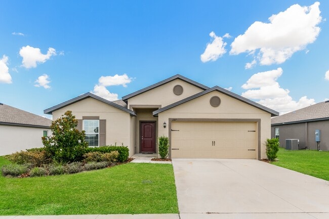 Foto del edificio - 1387 Swan Lake Cir