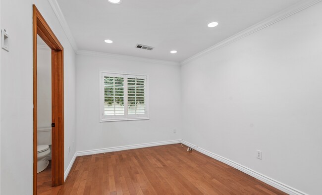 Foto del edificio - 15521 Morrison St