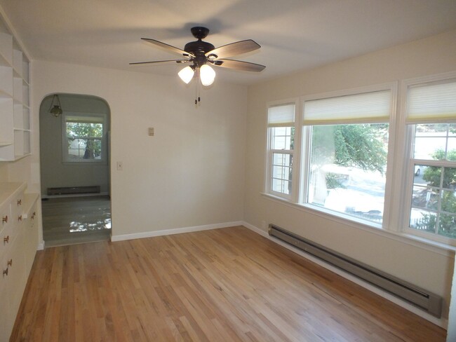 Foto del edificio - 2/1 refurbished 1372 sf Placerville home