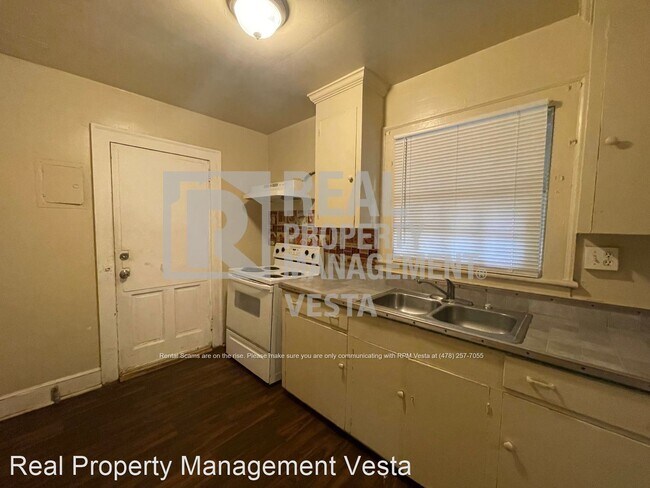 Foto del edificio - 2 br, 1 bath House - 1052 Mimosa Dr
