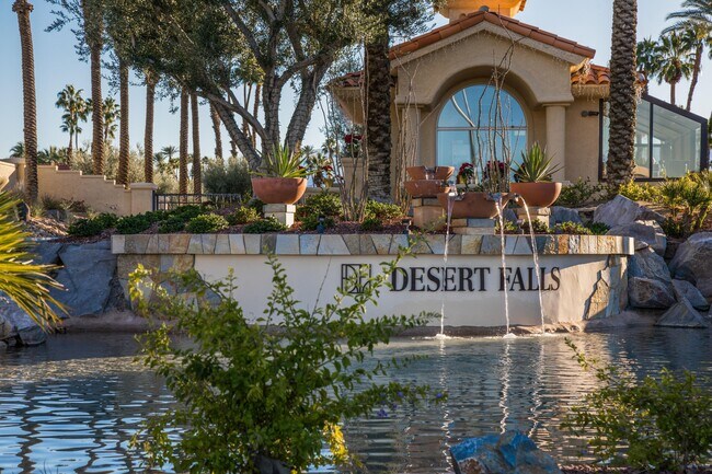 Foto del edificio - 453 Desert Falls Dr N