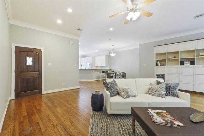 Building Photo - 12626 Briar Patch Dr