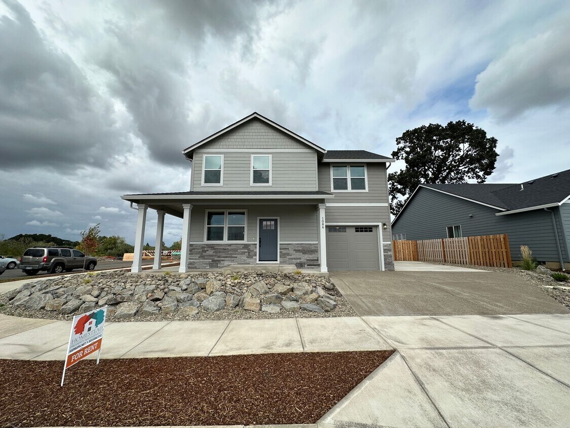 616 Apartment for Rent in Independence, OR