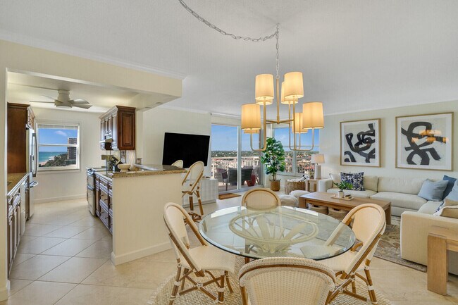 Building Photo - 1051 Hillsboro Mile