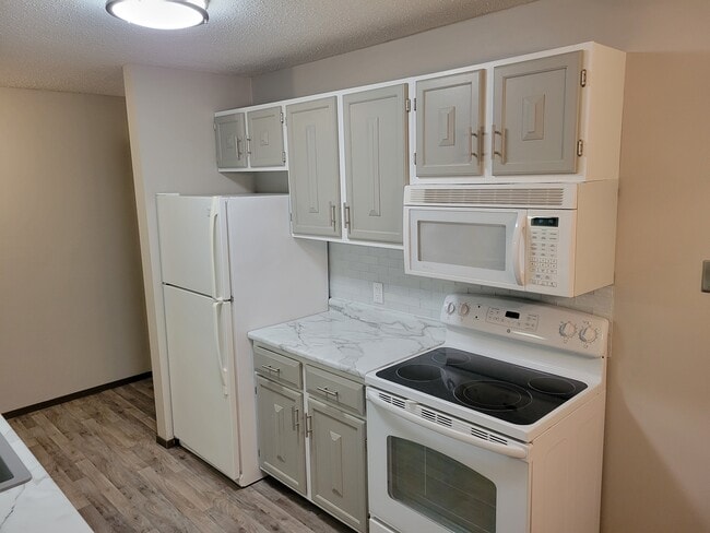 Foto del edificio - 3917 Heritage Hills Dr