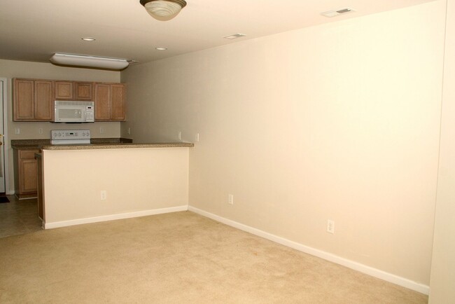 Foto del edificio - Morehead City Condo For Rent!