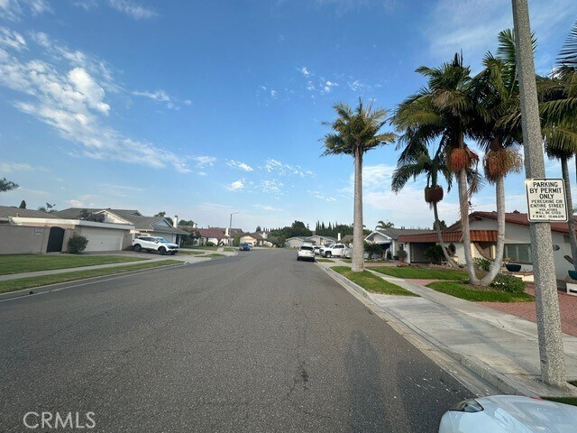 Building Photo - 10200 Peregrine Cir