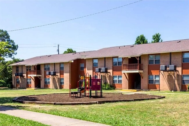 Building Photo - 7203 S Great Trinity Forest Way