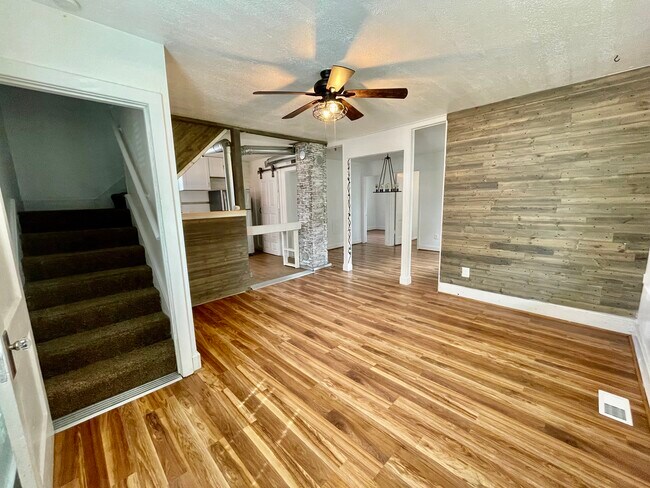 Foto del edificio - 33626 Donnelly St