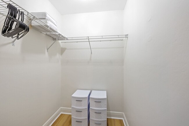 Building Photo - Pool Home for rent