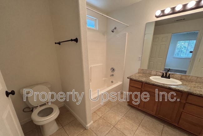 Building Photo - 3715 Silvario Ct