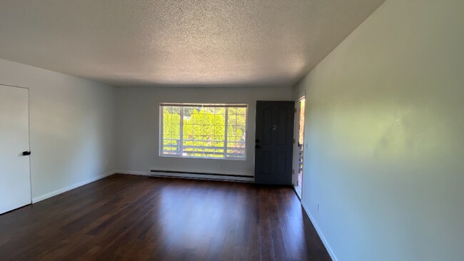 Foto del edificio - 12830 SW Grant Ave