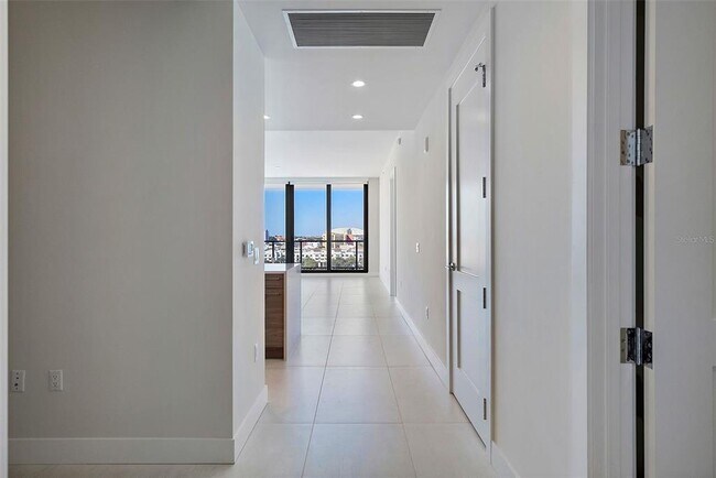 Foto del edificio - 301 1st St S