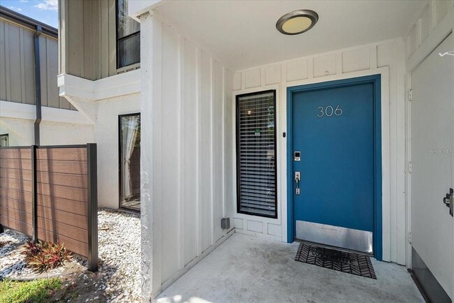 Building Photo - 4001 S Beneva Rd