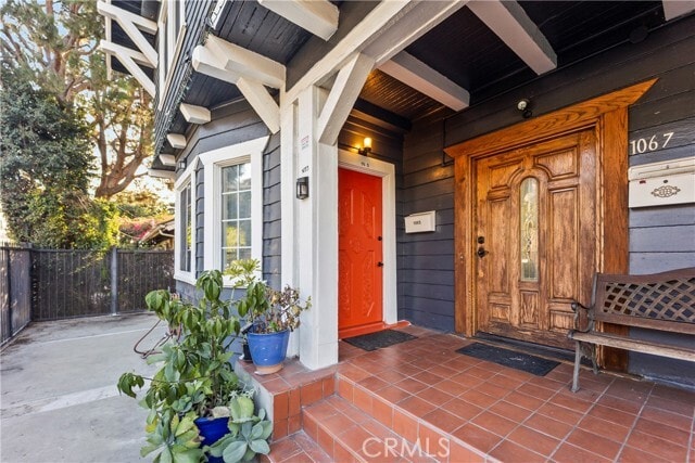 Building Photo - 1065 Laguna Ave