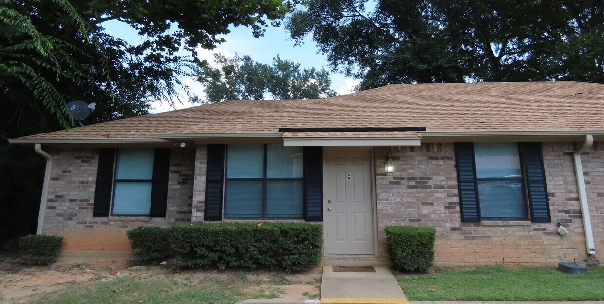Primary Photo - Whitehouse ISD -3 Bedroom, 2 Bath Duplex