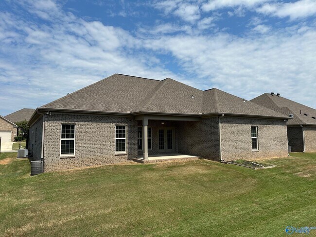Foto del edificio - 111 Canyon Dr