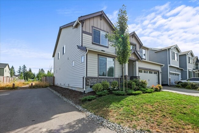 Building Photo - 11816 9th Pl SE
