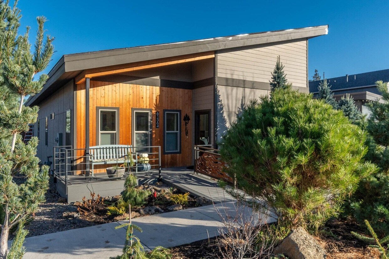 Like new home in SE Bend with low maintena... House Rental in Bend