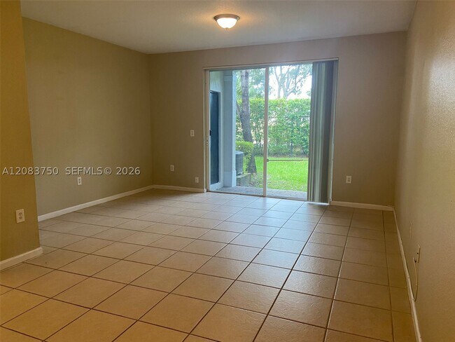 Foto del edificio - 8237 SW 25th Ct