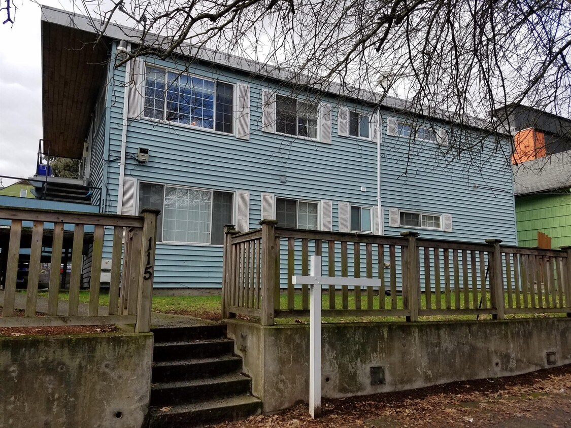 Primary Photo - 115 26th Ave S