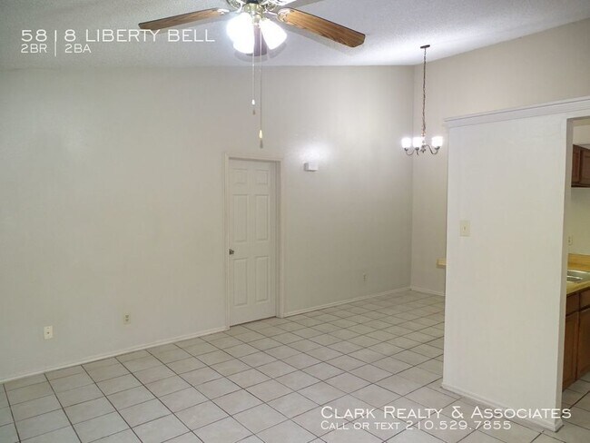 Foto del edificio - 5818 Liberty Bell St., San Antonio, TX. 78233
