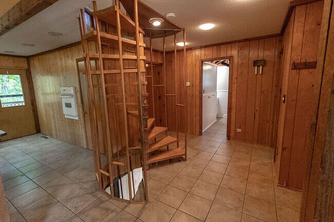 Foto del edificio - 2906 Lynnwood Dr