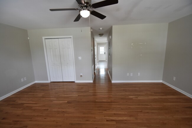 Foto del edificio - 614 N Highland Park Ave