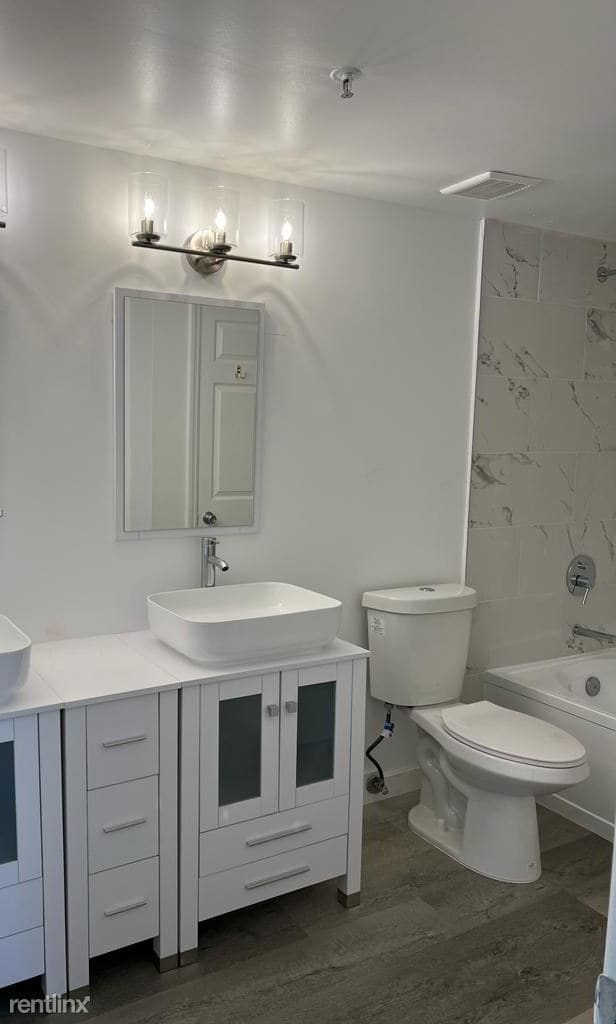 Foto del edificio - 2 br, 2 bath Condo - 11600 SW 2nd St # 18210