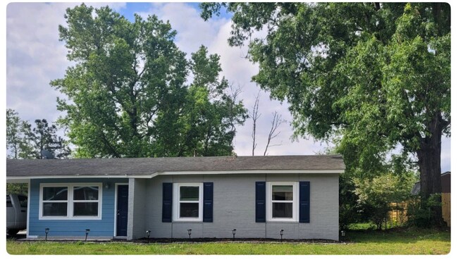 Building Photo - 15 Westfield Ave