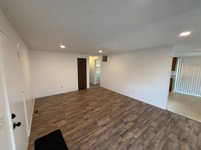 Foto del edificio - 1710 6th St