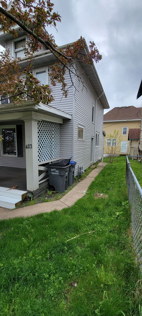 Foto del edificio - AVAILABLE JUNE - 4 Bed 1 Bath Located In East Hillside