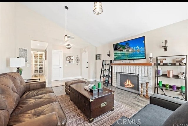 Foto del edificio - 6831 Foxborough Ct