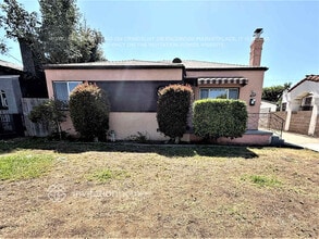 Building Photo - 9471 La Salle Ave