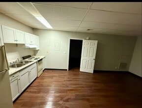 Building Photo - 1743 Culbertson Ave