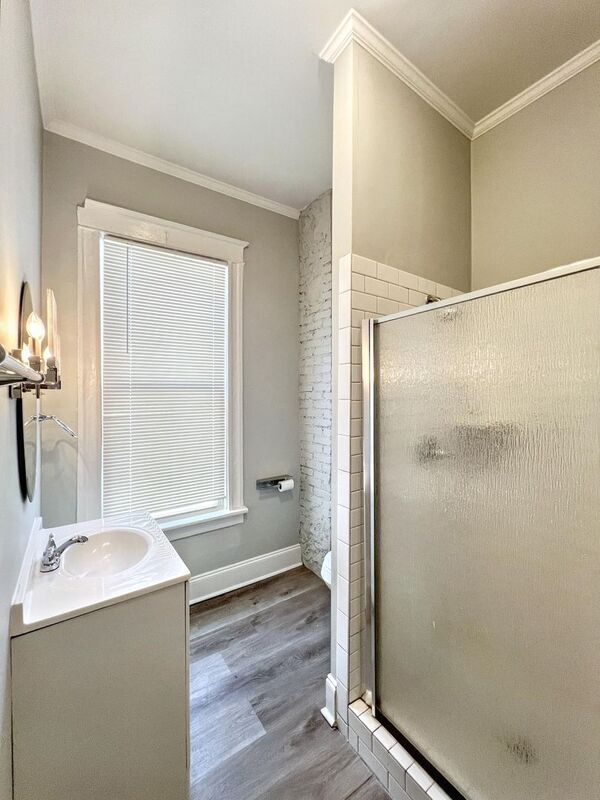 Building Photo - 330 Williford St