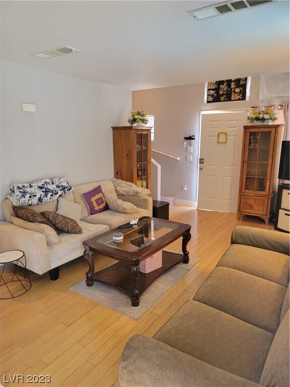 Building Photo - 4049 Castle Cove Dr