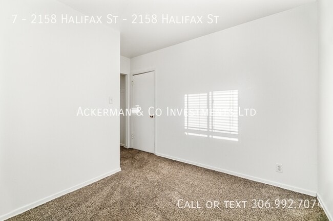 Building Photo - 2158-2158 Halifax St