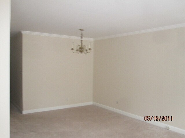Building Photo - WFU/Buena Vista Area