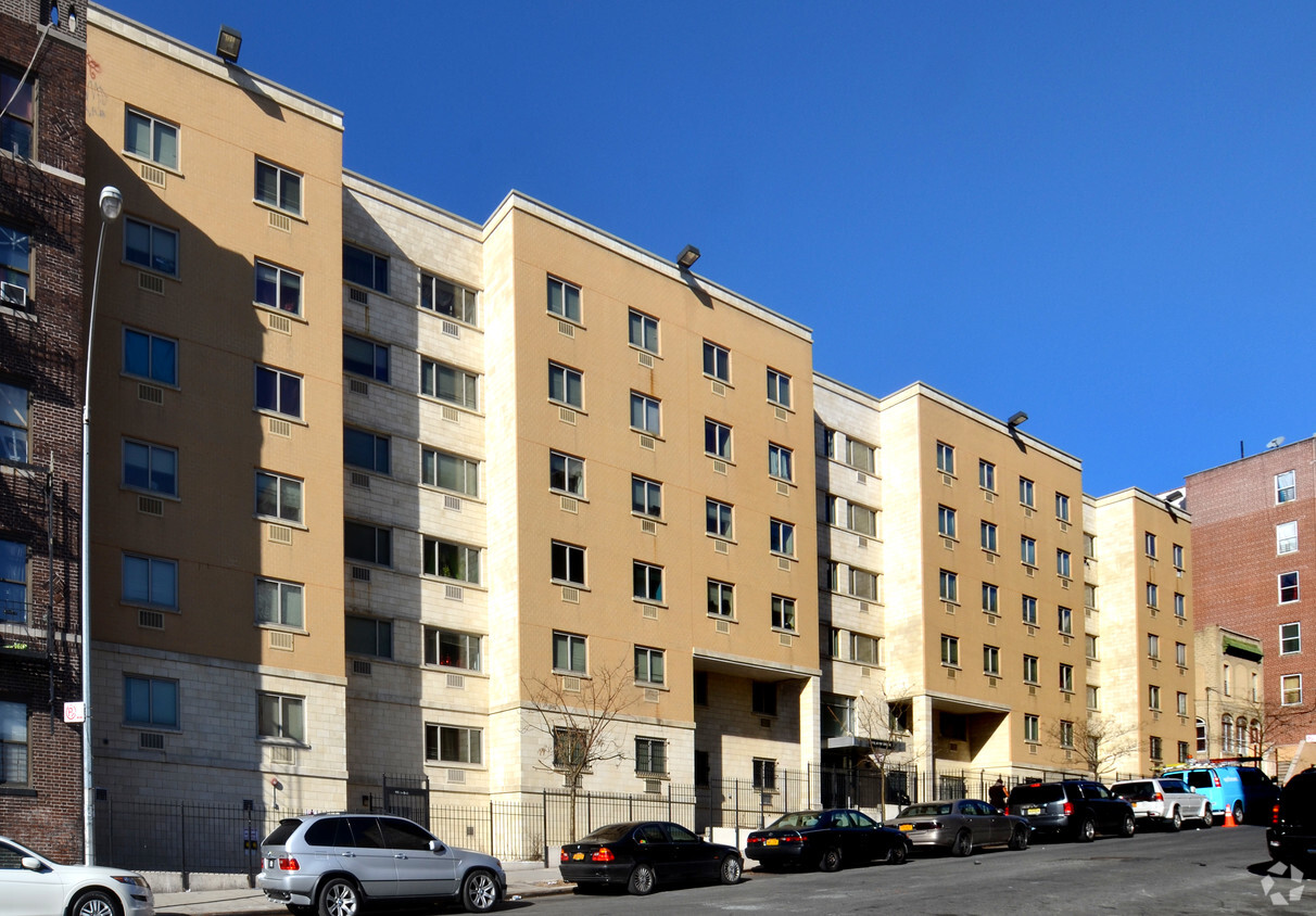 Foto principal - 1401 Jesup Ave