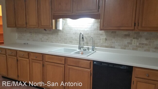Foto del edificio - 3 br, 2 bath House - 11303 Malapai Park