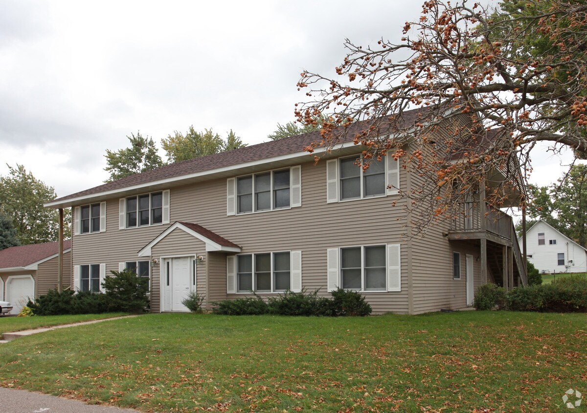 Primary Photo - Nord Apartments