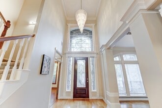 Building Photo - 130 E Capstone Cir