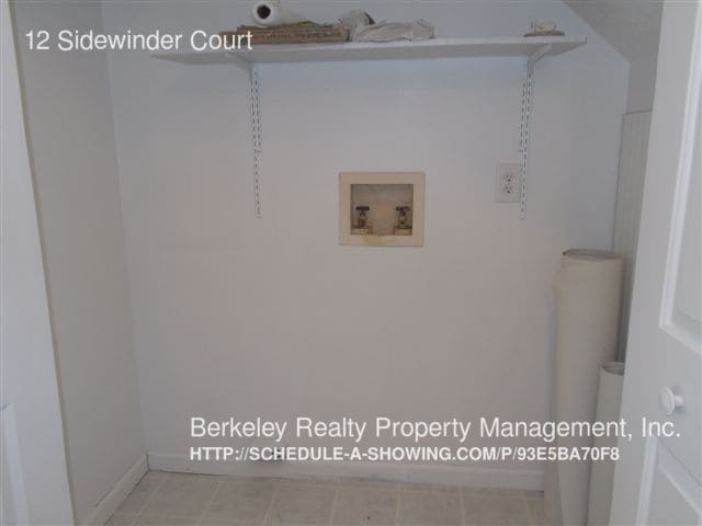 Building Photo - 12 Sidewinder Ct