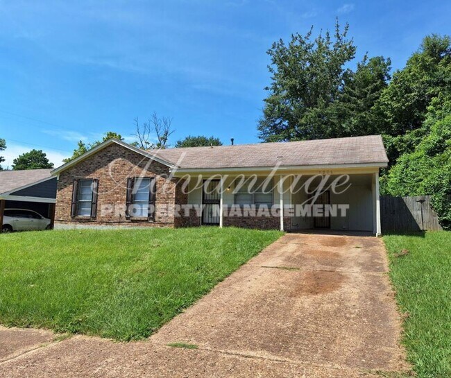 Foto del edificio - Open to Section 8 -Cute Single Family Home...