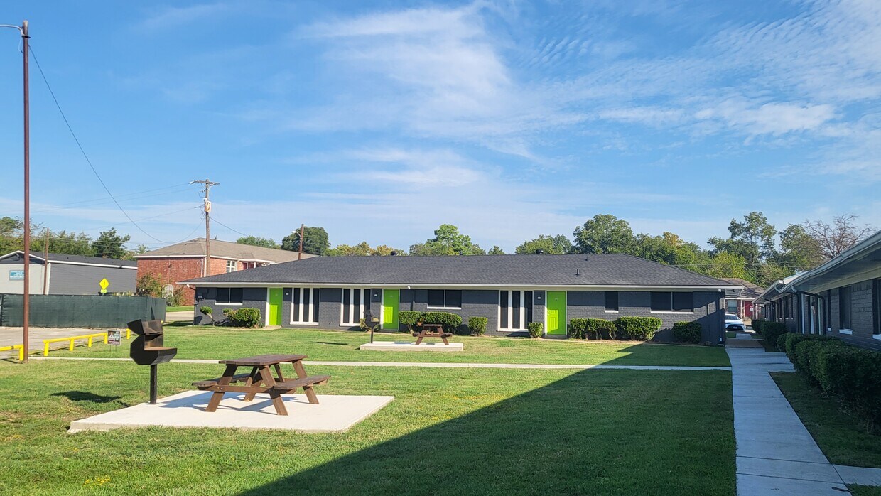 Commerce Village Apartments Phase II Apartments in Commerce, TX